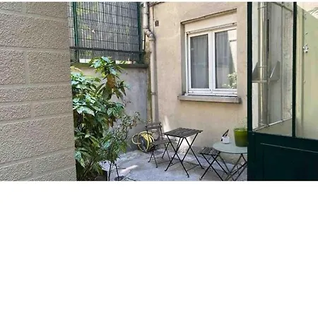 Appartement Parisian Little House-studio