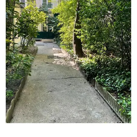 Appartement Parisian Little House-studio